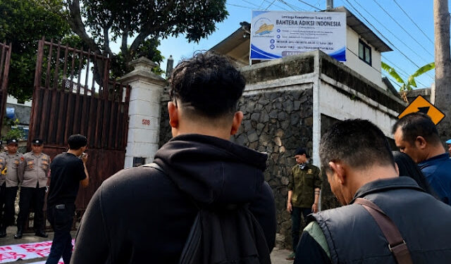 Ketua RW Ungkap fakta Dugaan Cacat Izin Lembaga Bahtera Adiksi Indonesia, Kades Jambudipa Bungkam